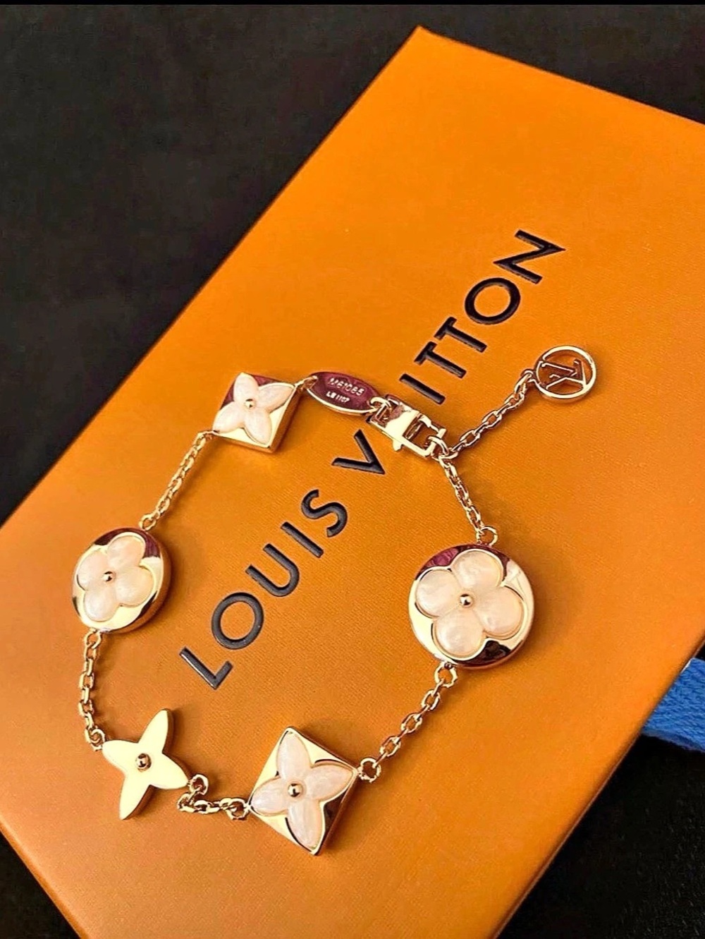 Designer Inspired 18k Lulu Color Blossom BB Multi-Motif Bracelet Gold & White